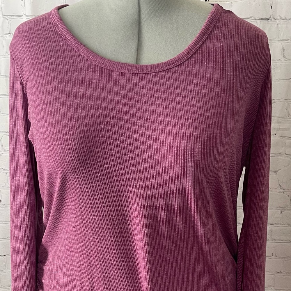NWT Lane Bryant Ribbed Long Sleeve Top - Mauve, Size 22/24.  Ruched sides.